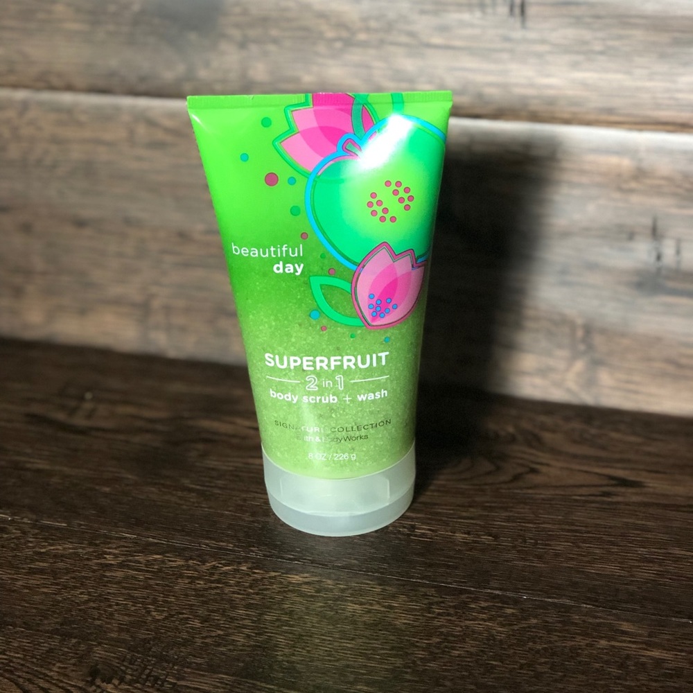 Bath & Body Works Beautiful Day Body Scrub